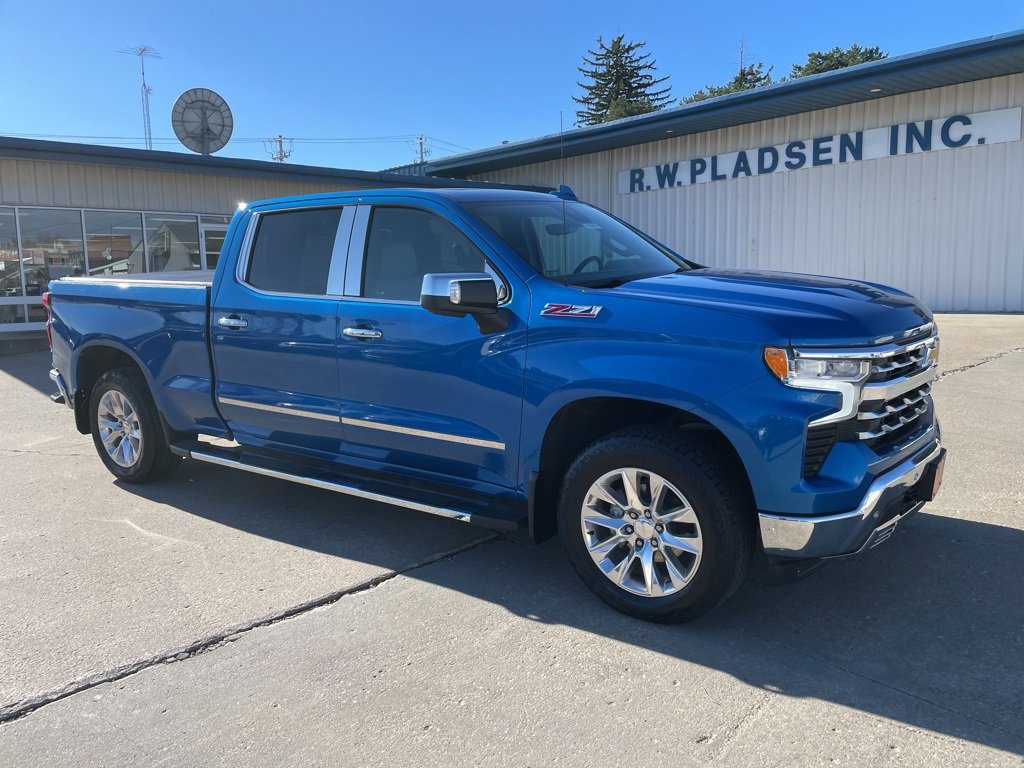 Used 2023 Chevrolet Silverado 1500 LTZ w/ LTZ Premium Package image 24
