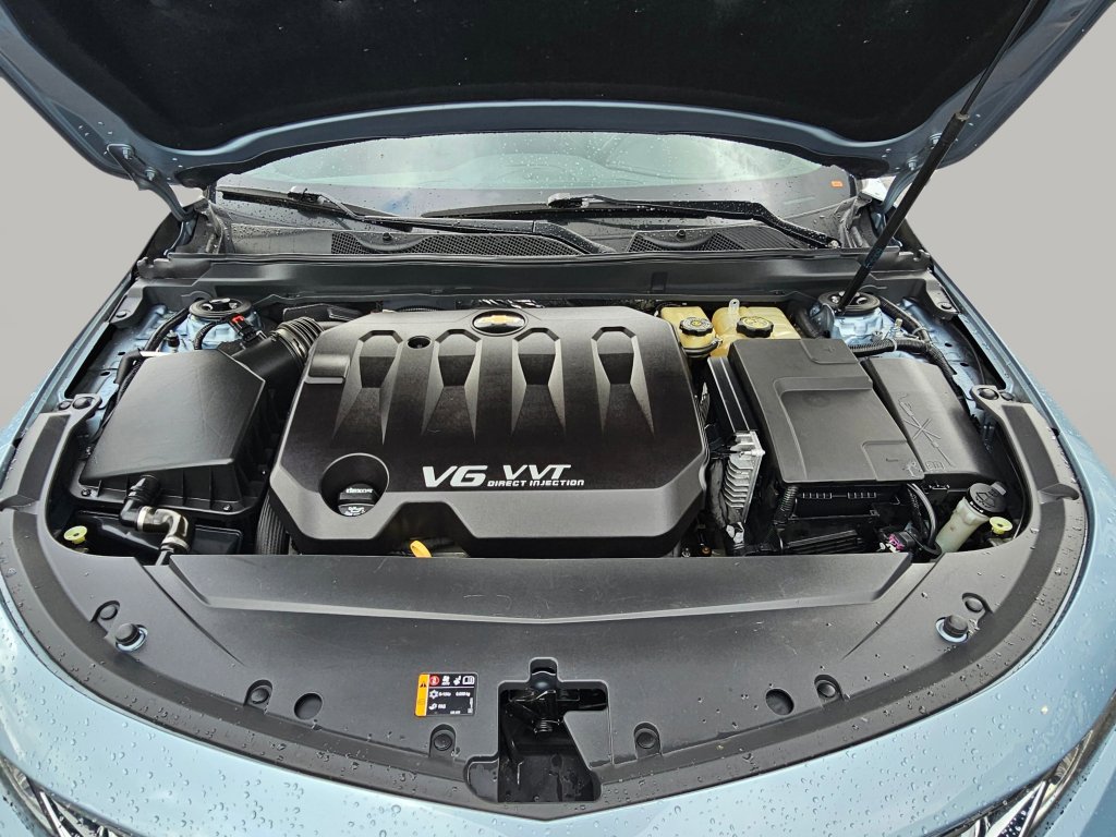 Used 2014 Chevrolet Impala LTZ FWD image 18