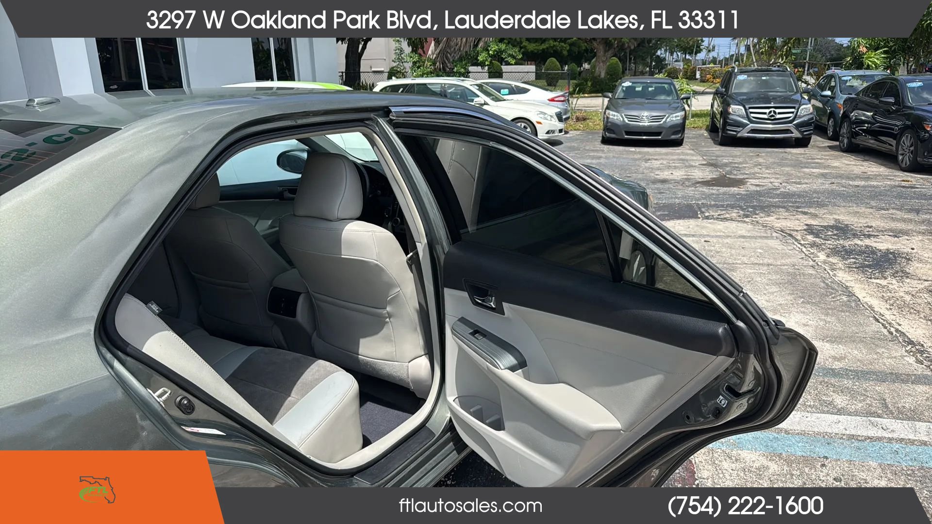 Used 2013 Toyota Camry XLE w/ Leather Pkg FWD image 41