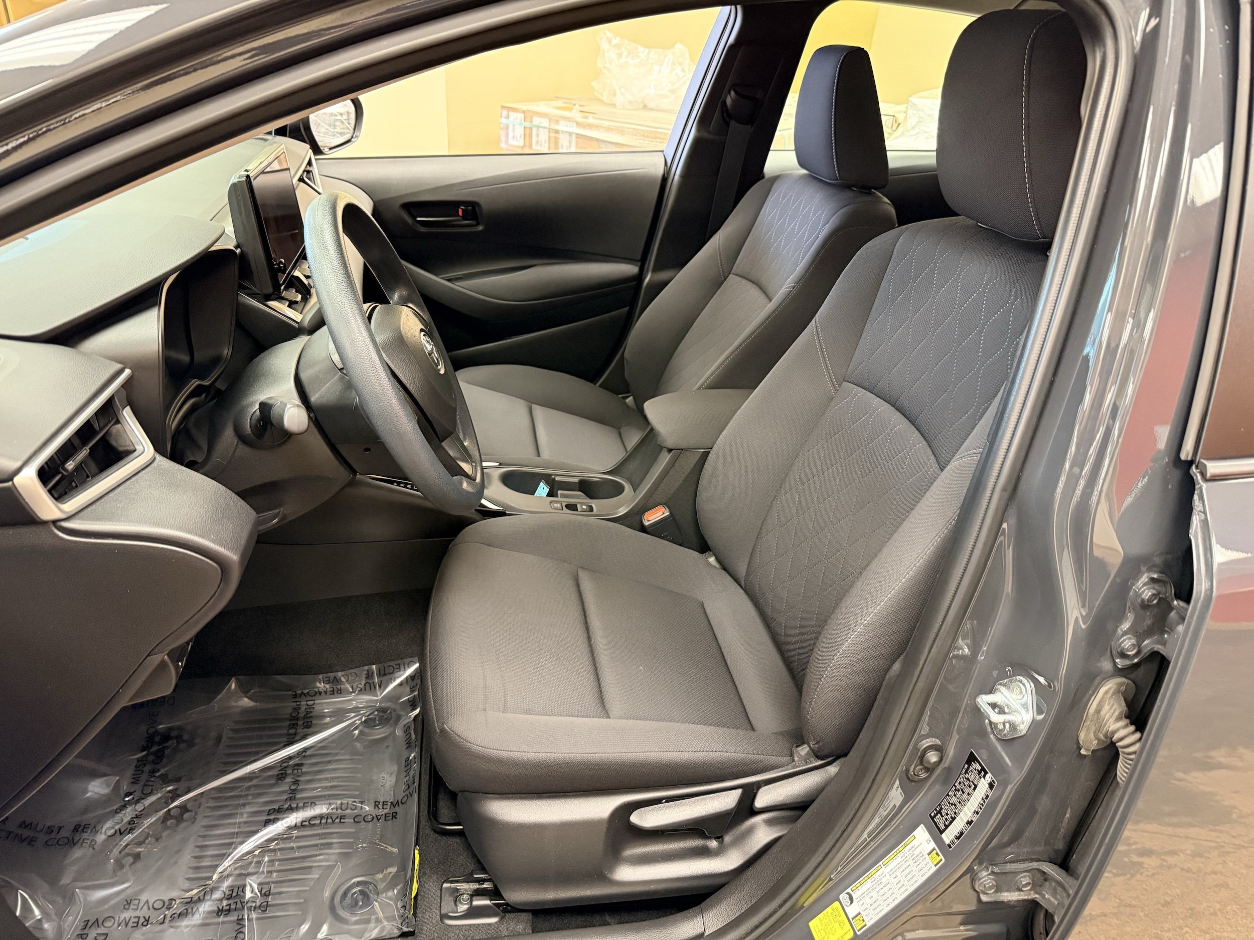 Used 2024 Toyota Corolla LE FWD image 7