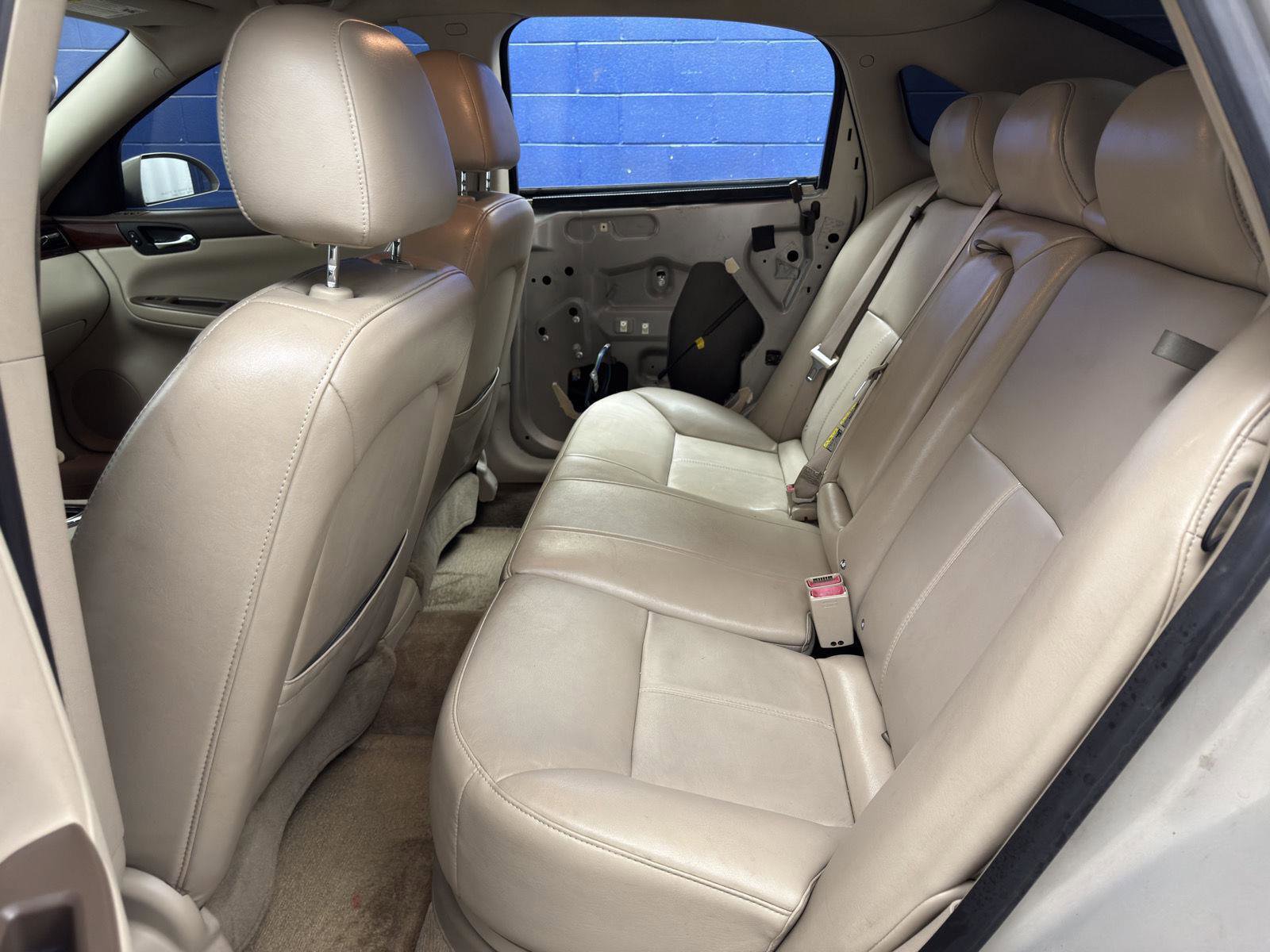 Used 2008 Chevrolet Impala LT w/ Luxury Edition Package image 24