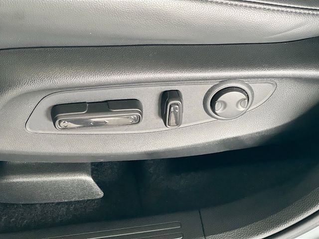 Used 2024 Honda CR-V EX-L image 12