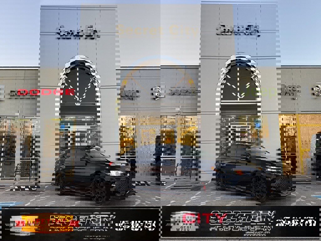 Used 2021 Toyota Avalon TRD image 1