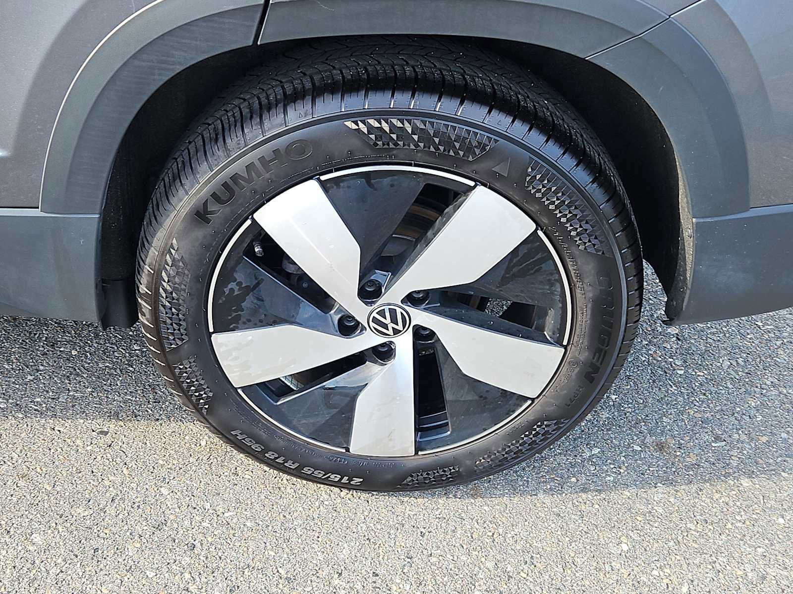 Used 2025 Volkswagen Taos S AWD/4WD image 8