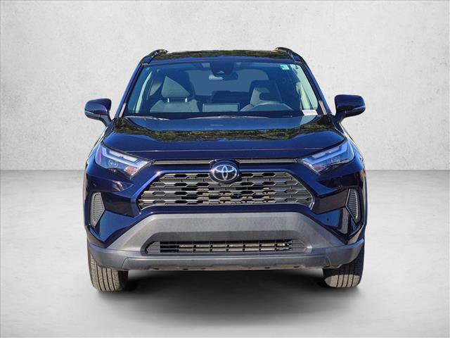 Used 2022 Toyota RAV4 XLE w/ Convenience Package FWD image 2