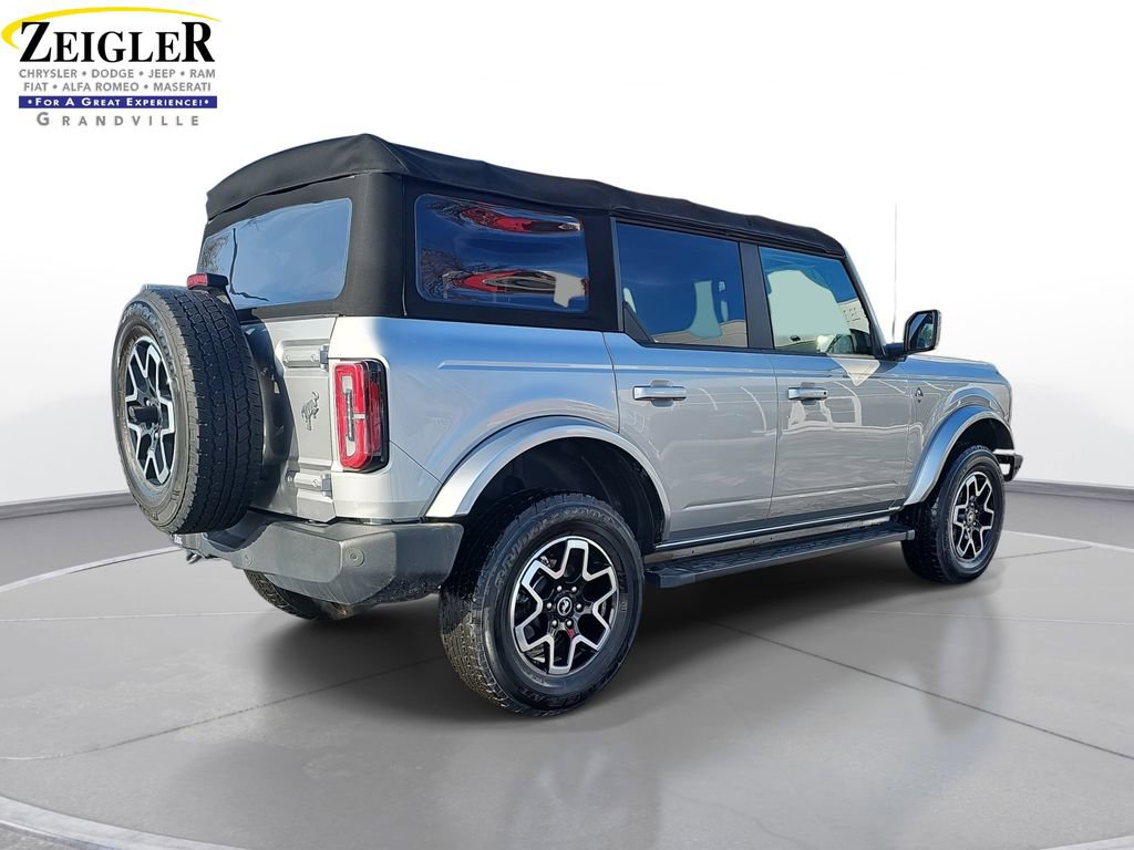 Used 2021 Ford Bronco Outer Banks image 5