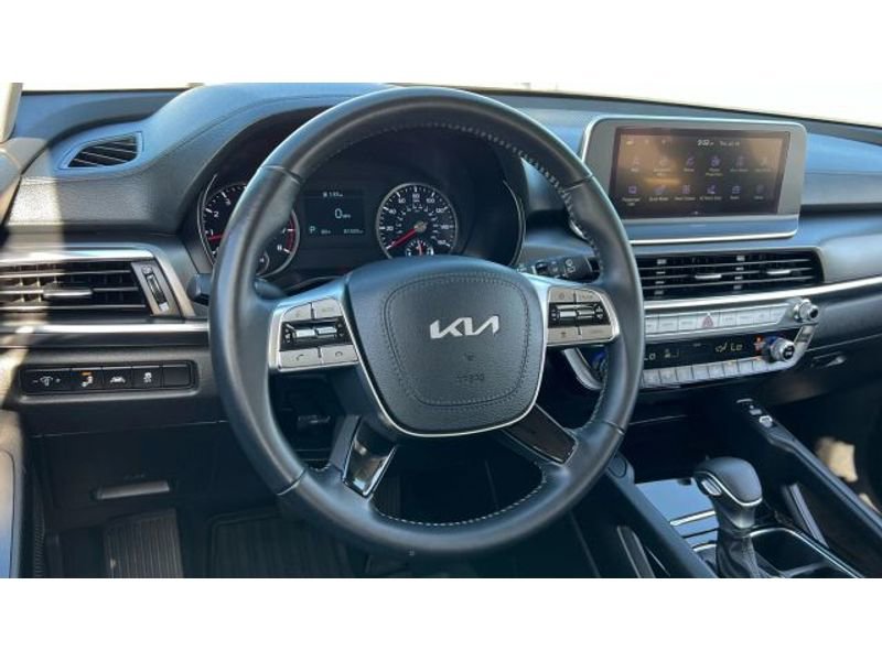 Used 2022 Kia Telluride S image 32
