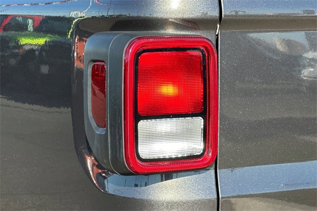 Certified 2021 Jeep Gladiator Sport image 25