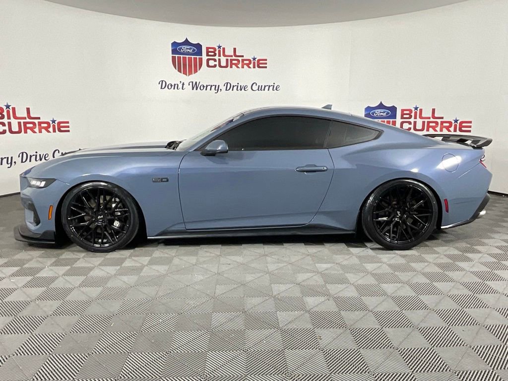 Used 2024 Ford Mustang GT Premium image 6
