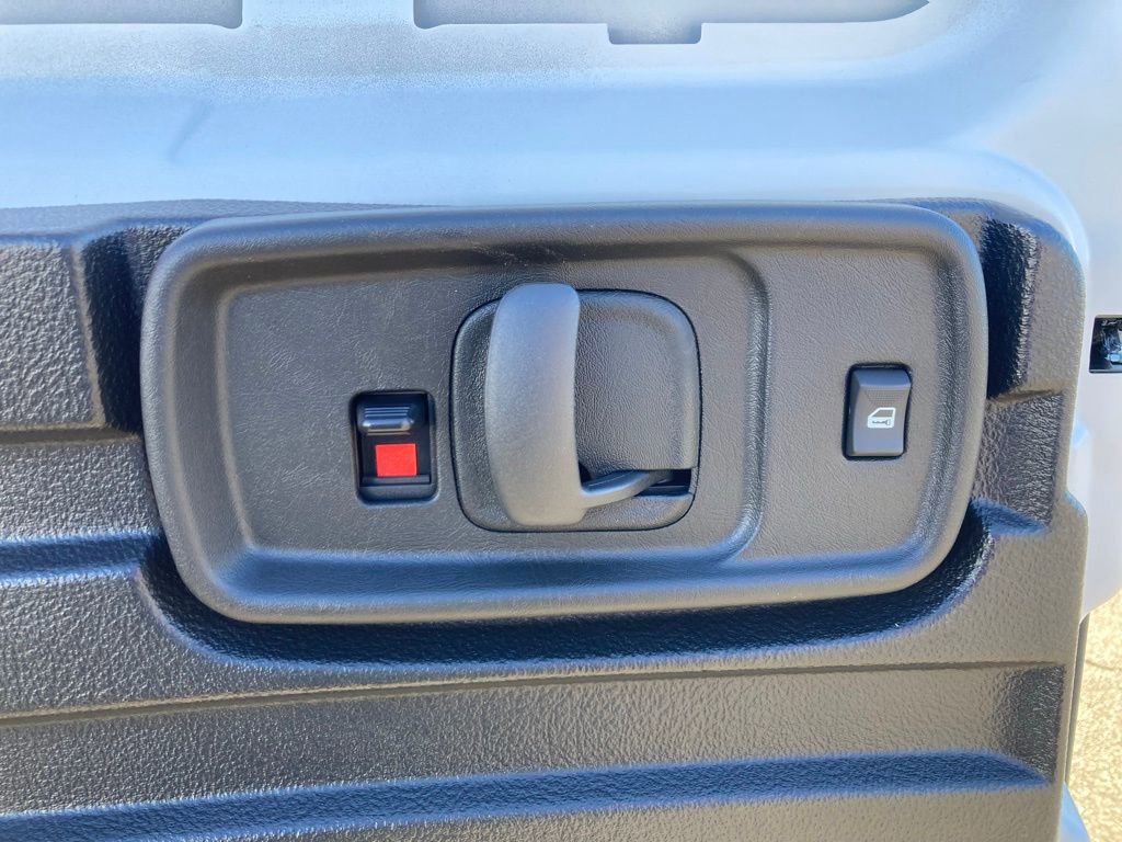 New 2025 Chevrolet Express 2500 RWD image 20