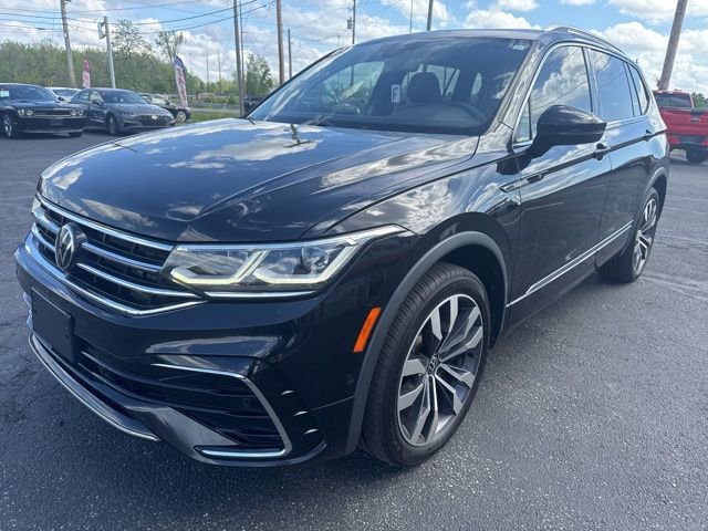 Used 2022 Volkswagen Tiguan SEL R-Line AWD/4WD image 7