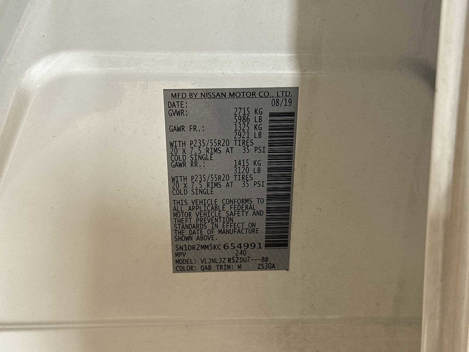 Used 2019 Nissan Pathfinder Platinum image 14