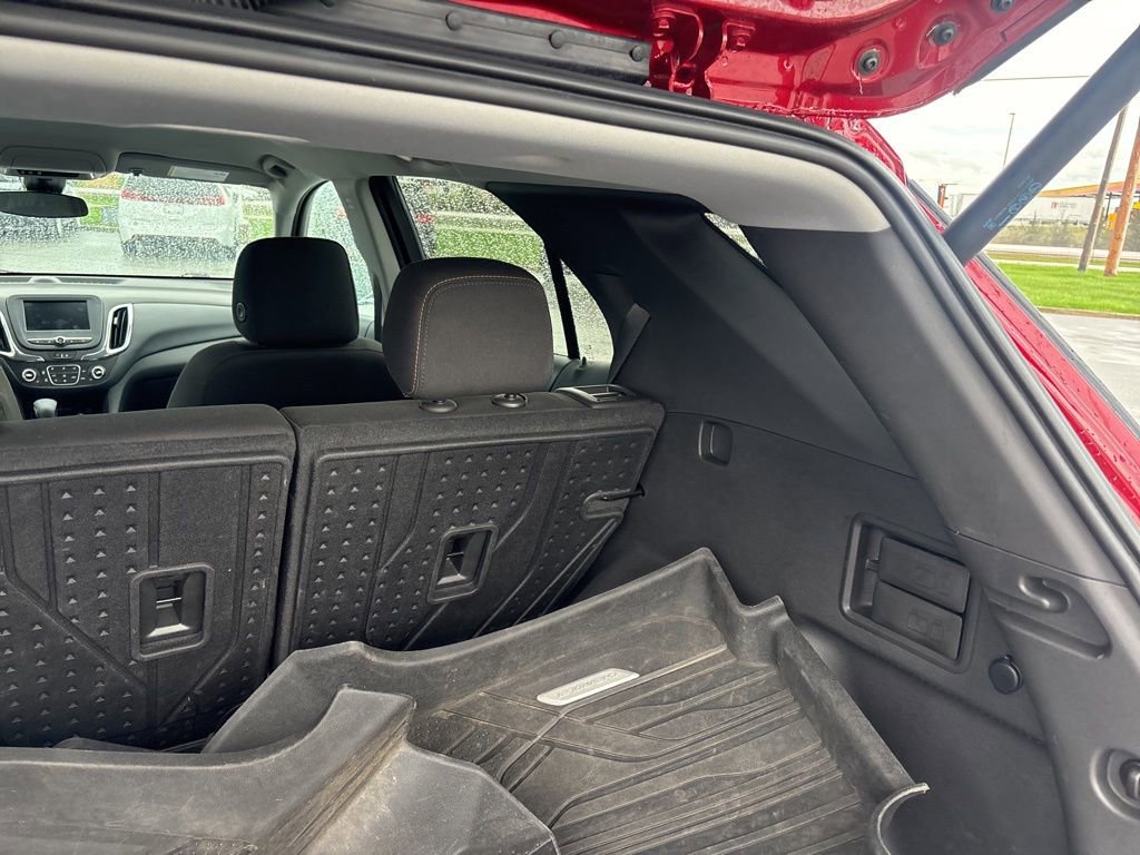Used 2023 Chevrolet Equinox LT AWD/4WD image 9