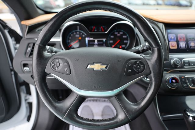 Used 2016 Chevrolet Impala LTZ w/ Enhanced Convenience Package image 18