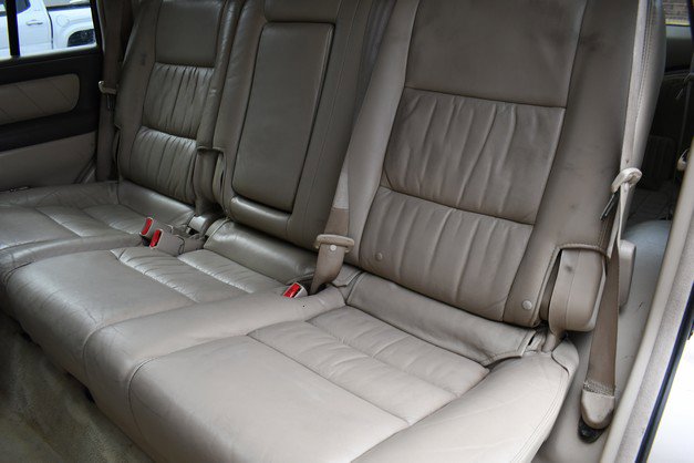 Used 2005 Toyota Land Cruiser image 23