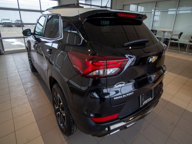 Certified 2021 Chevrolet TrailBlazer ACTIV w/ Convenience Package image 5