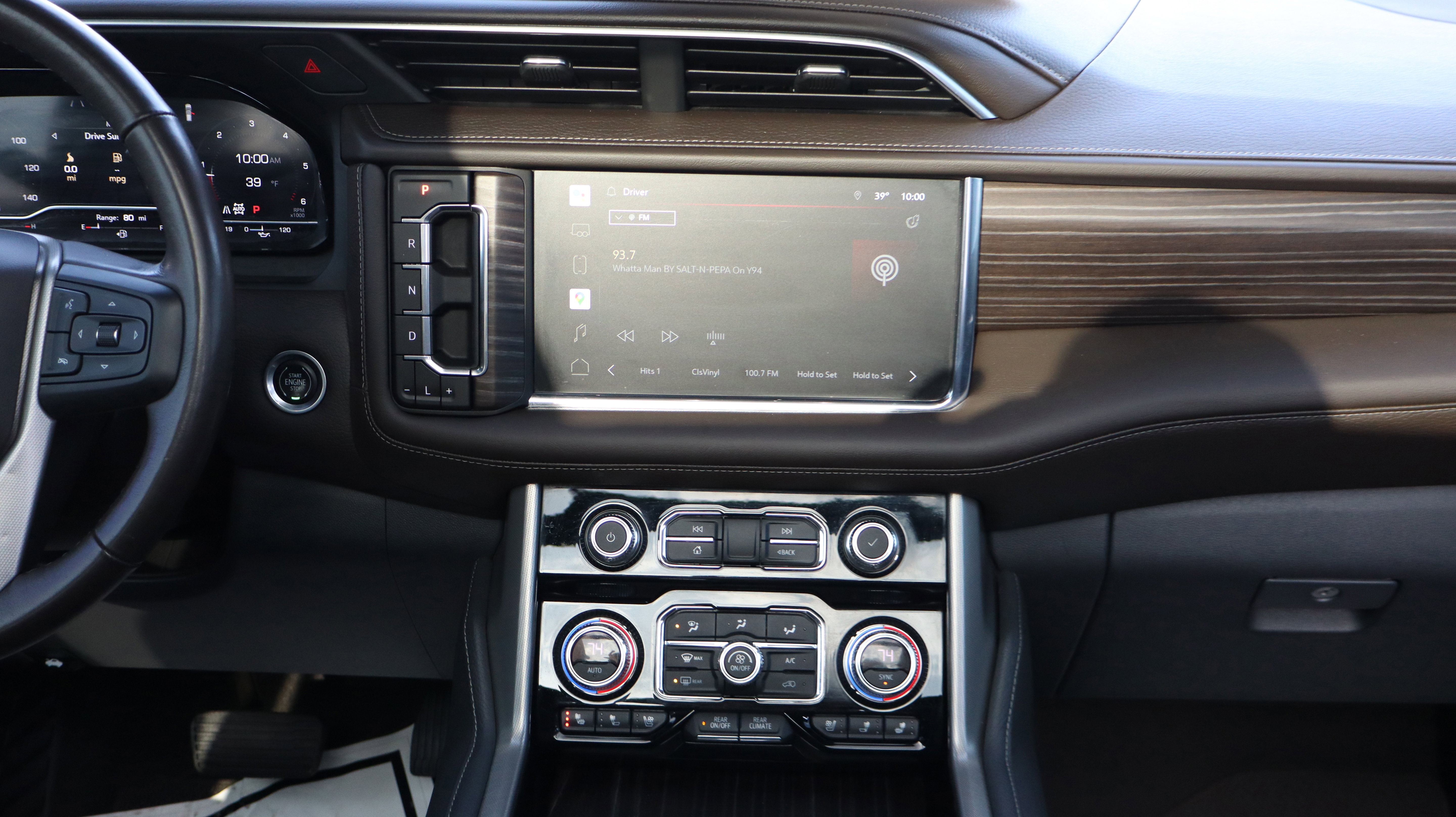 Certified 2022 GMC Yukon XL Denali image 11