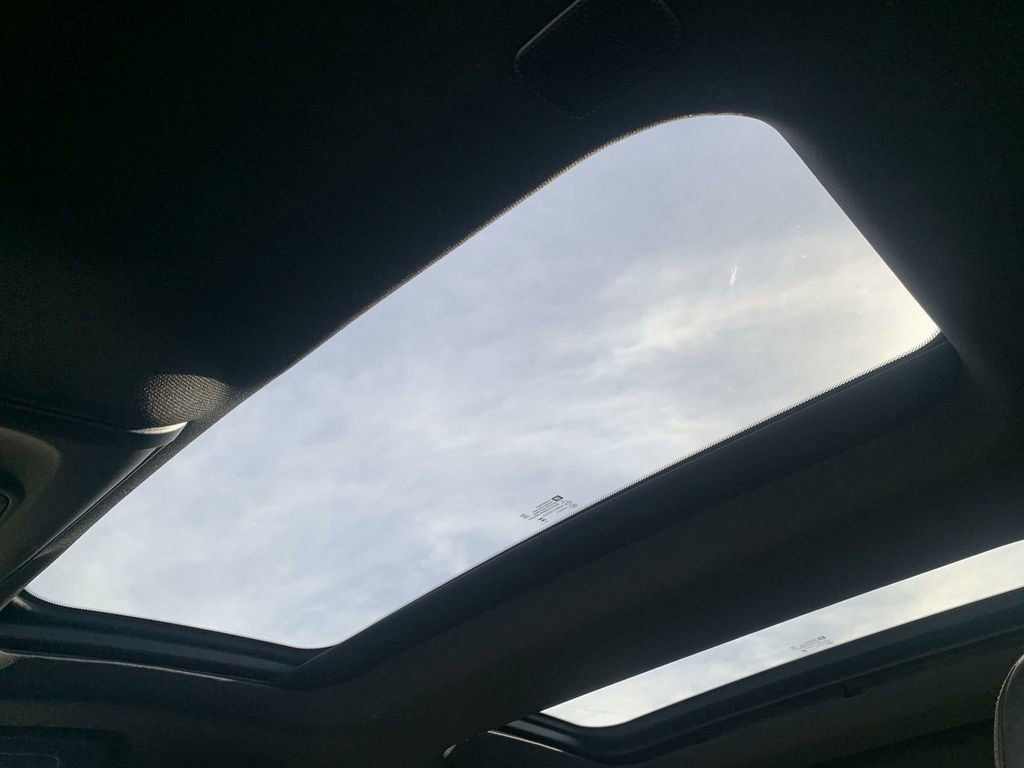 Certified 2025 Cadillac CT5 Sport RWD image 16