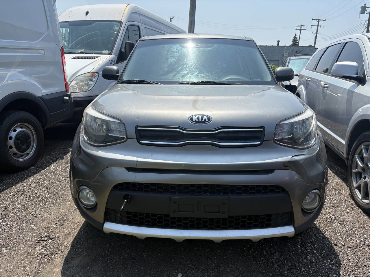 Used 2018 Kia Soul + image 1