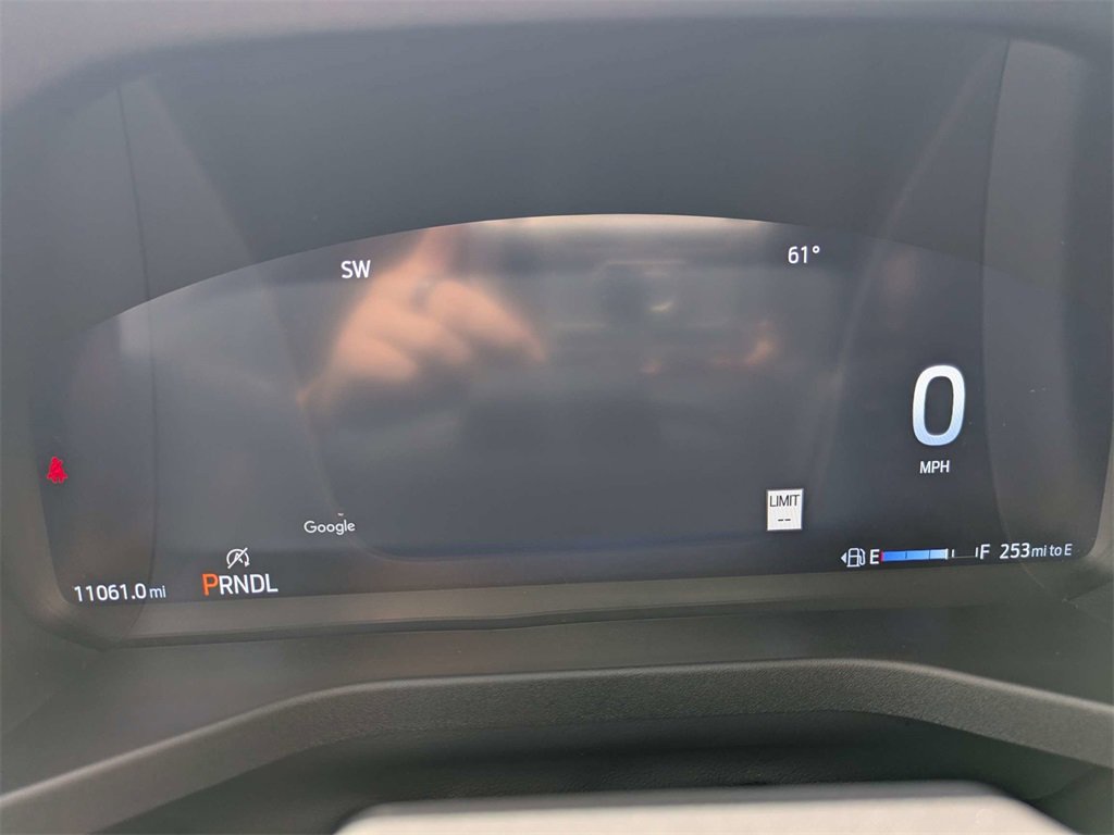 Used 2025 Ford Explorer Platinum w/ Ultimate Package image 34