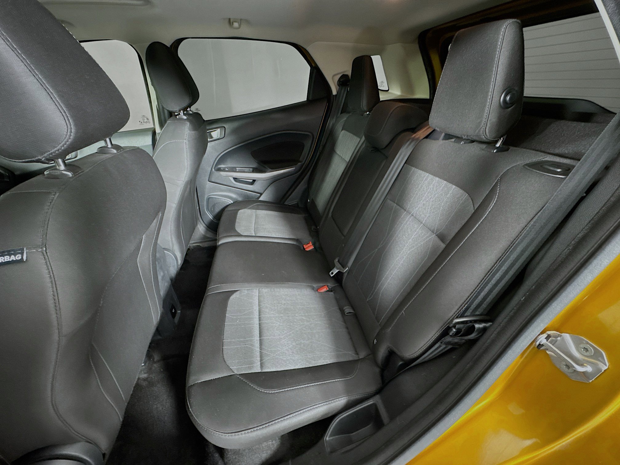 Used 2021 Ford EcoSport SE w/ SE Convenience Package image 25