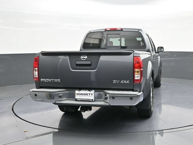 Used 2016 Nissan Frontier SV w/ SV Value Truck Package AWD/4WD image 11