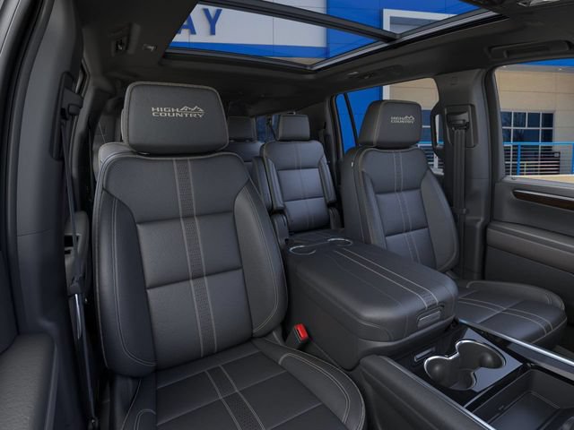 New 2026 Chevrolet Suburban High Country AWD/4WD image 16