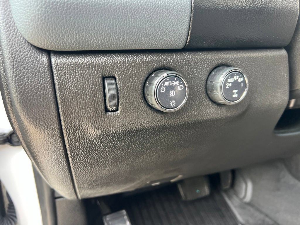 Used 2021 Chevrolet Colorado Z71 w/ Safety Package AWD/4WD image 27