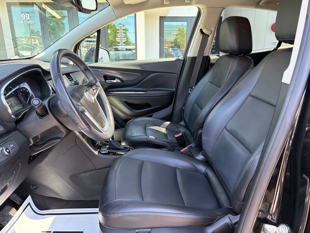 Used 2018 Buick Encore Premium w/ Experience Buick Package AWD/4WD image 29