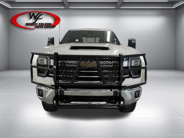 Used 2025 Chevrolet Silverado 2500 LTZ w/ LTZ Premium Package AWD/4WD video 2