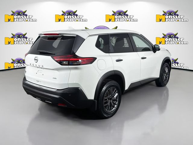 Used 2021 Nissan Rogue S AWD/4WD image 5