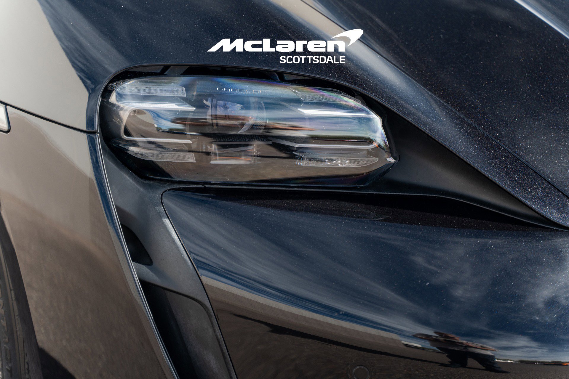 Used 2021 Porsche Taycan image 11