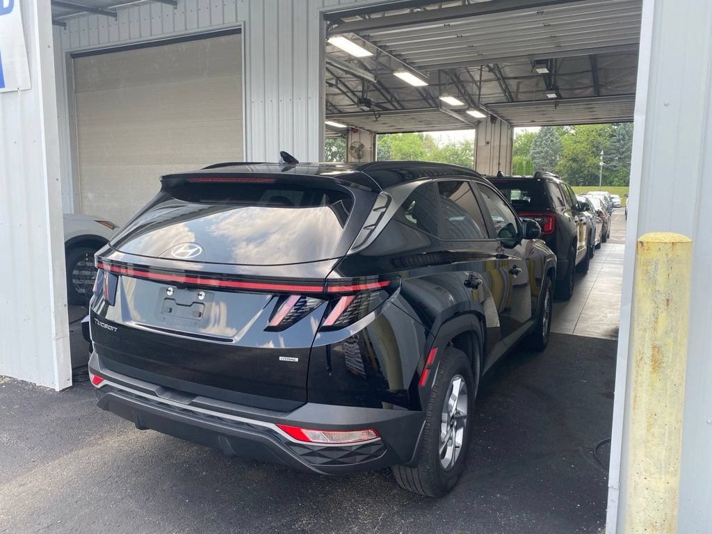 Used 2023 Hyundai Tucson SEL AWD/4WD image 4