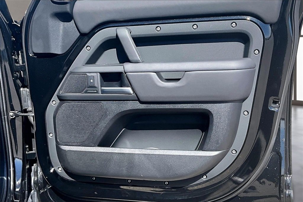 Certified 2025 Land Rover Defender 110 S image 19