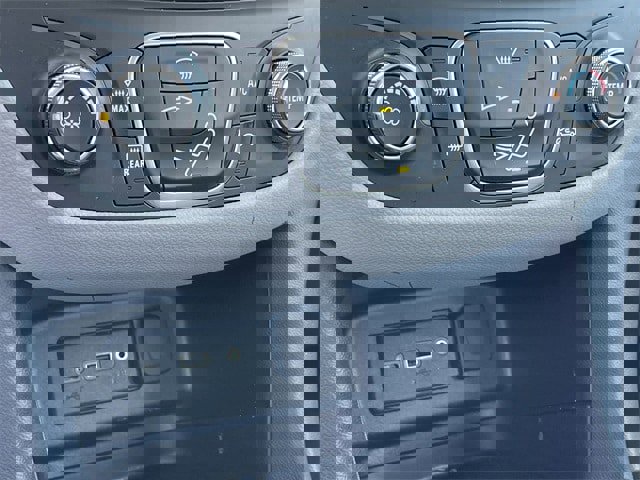 Used 2024 Chevrolet Equinox LS image 17