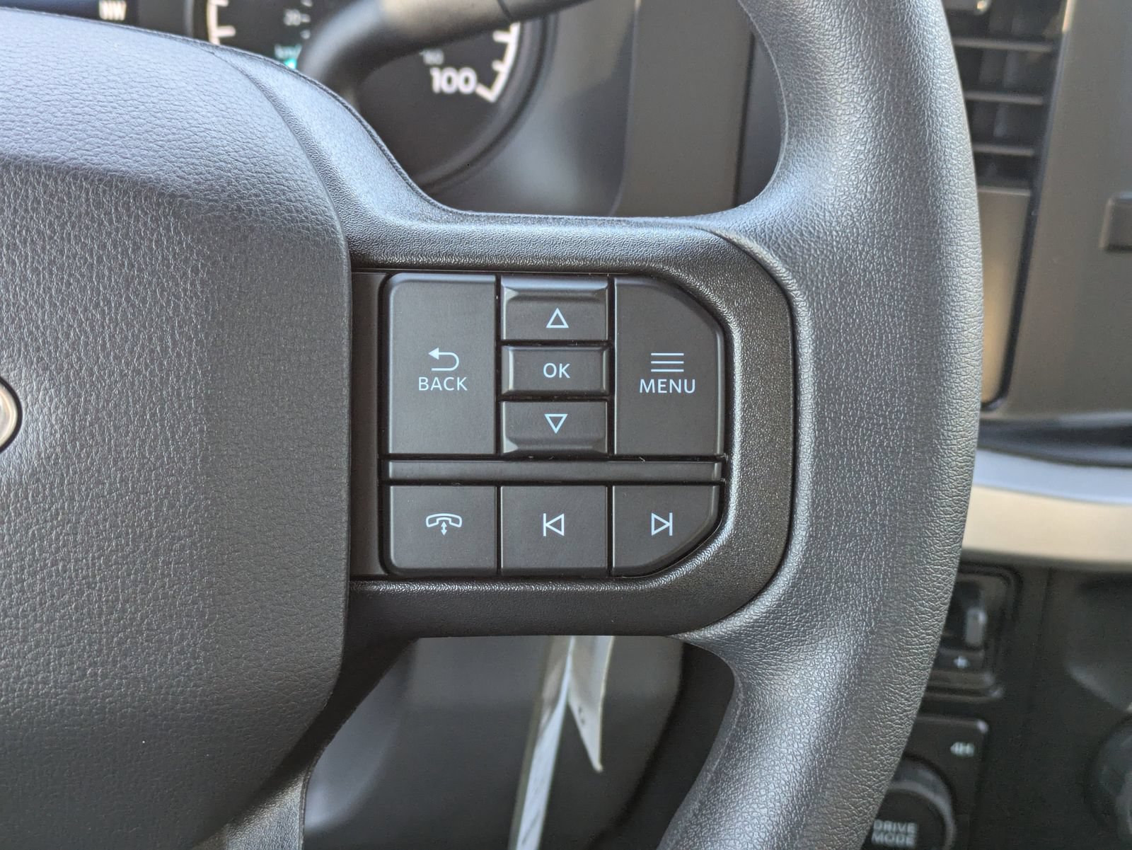 New 2026 Ford F250 XLT w/ FX4 Off-Road Package AWD/4WD image 26