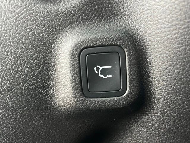 Used 2023 Jeep Compass Limited w/ Elite Group AWD/4WD image 45