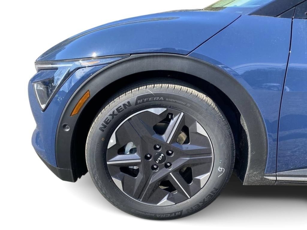New 2025 Kia EV6 Light w/ Light LR Technology Package RWD image 18