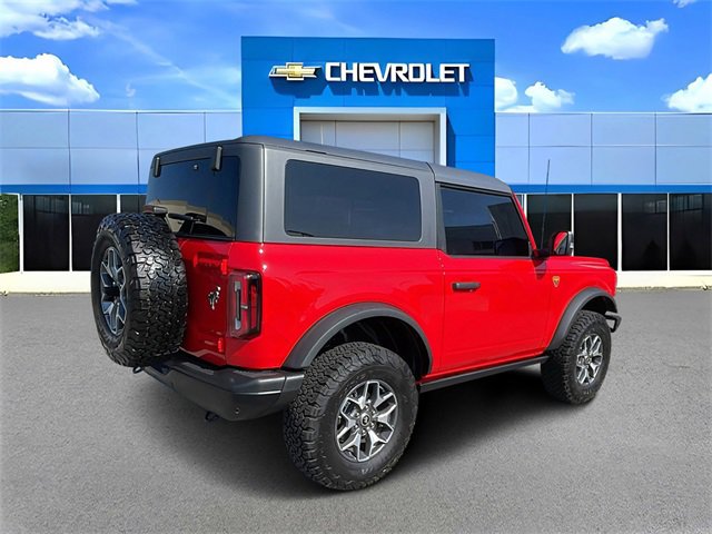 Used 2024 Ford Bronco Badlands image 3