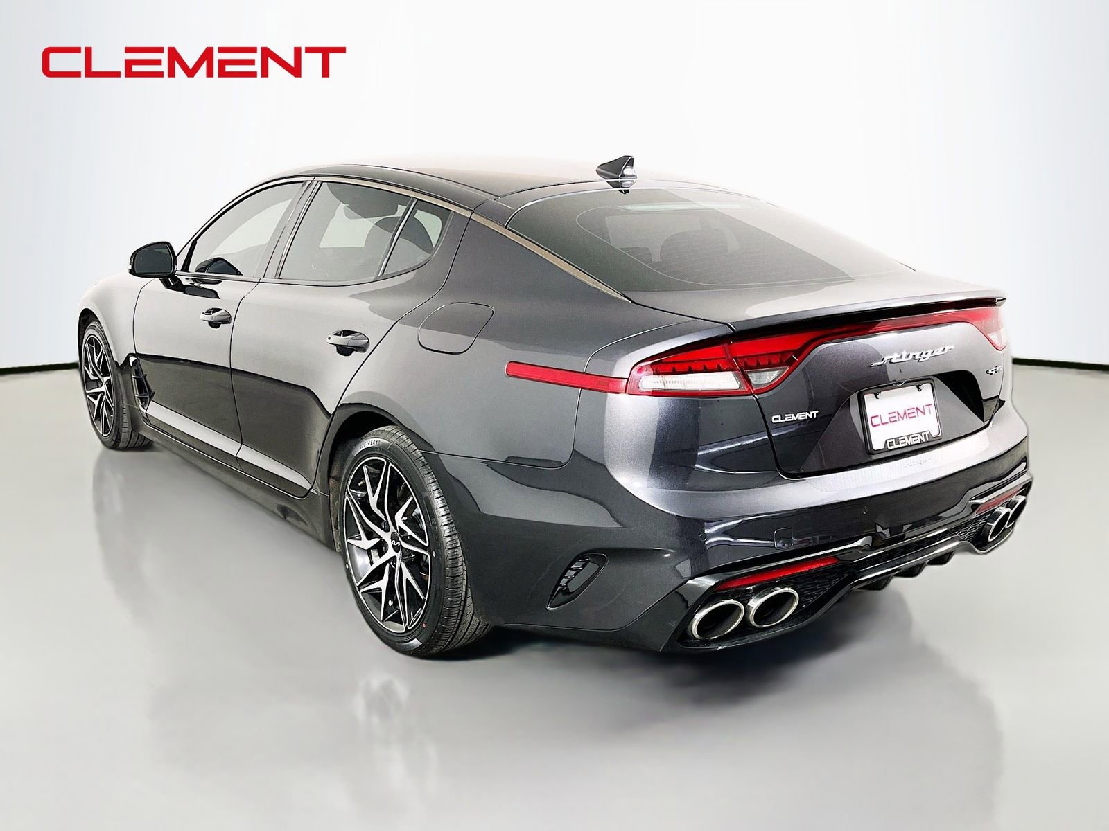 Used 2022 Kia Stinger GT-Line RWD image 9