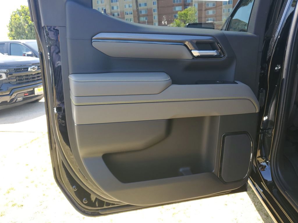 New 2026 Chevrolet Silverado 1500 ZR2 AWD/4WD image 17