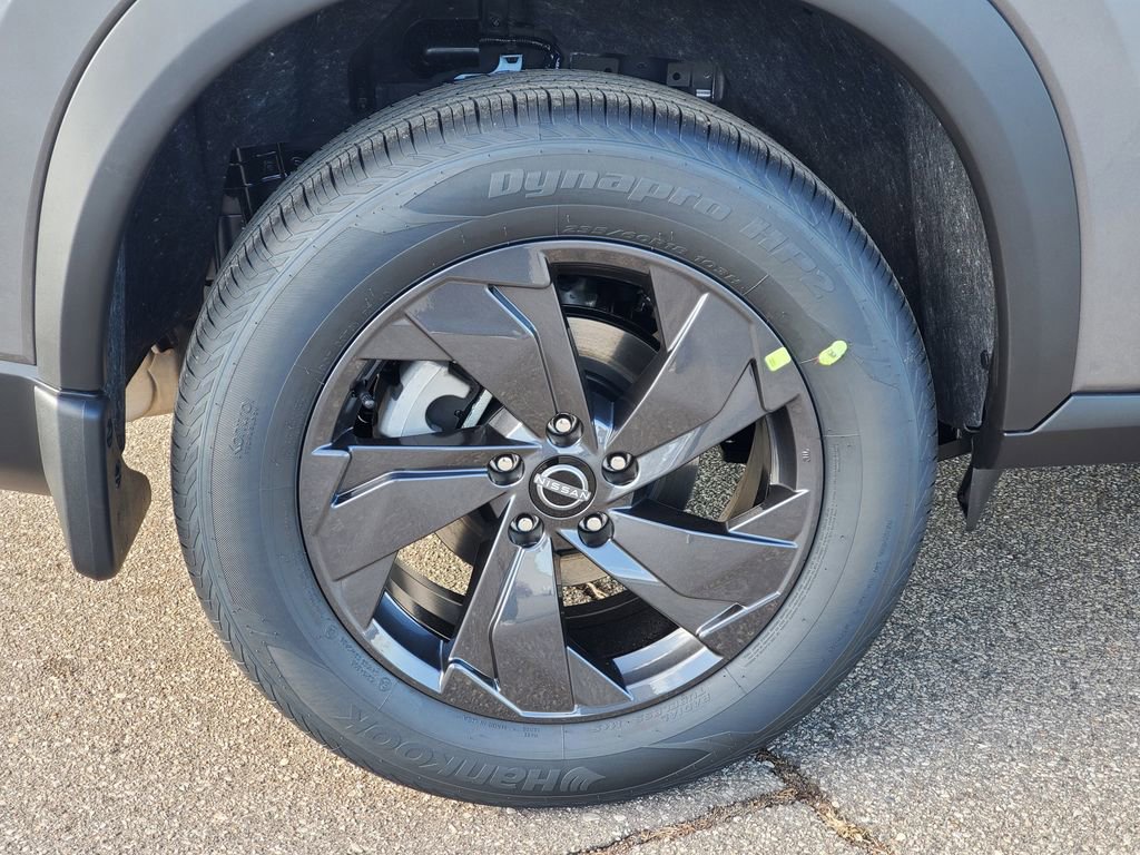 New 2026 Nissan Rogue SV w/ Cold Weather Package image 5