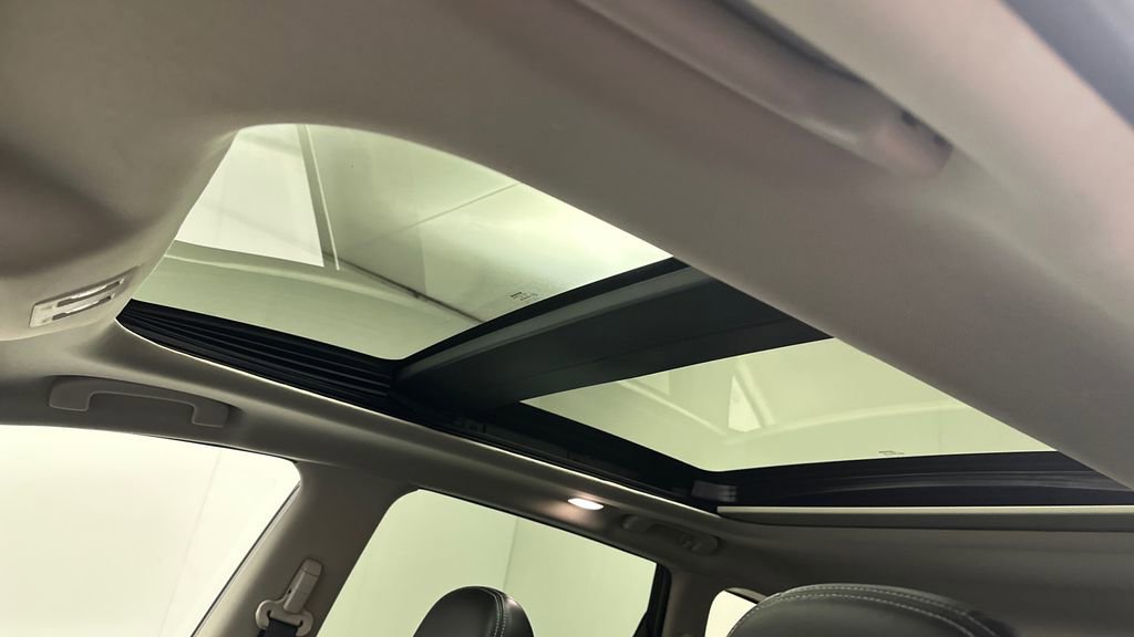 Certified 2019 Nissan Murano Platinum AWD/4WD image 16