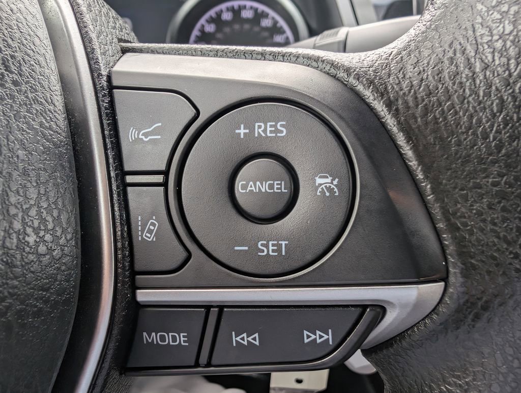 Used 2023 Toyota Camry LE AWD/4WD image 24