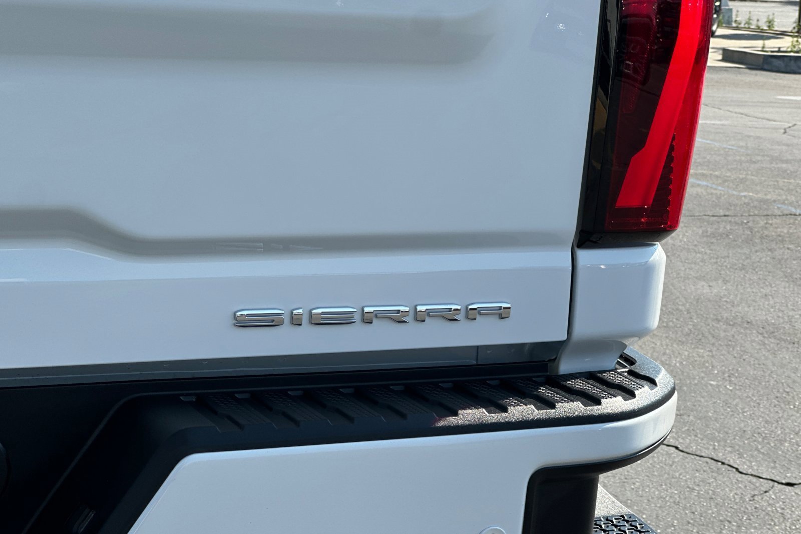 New 2026 GMC Sierra 2500 Denali w/ Denali Reserve Package image 7