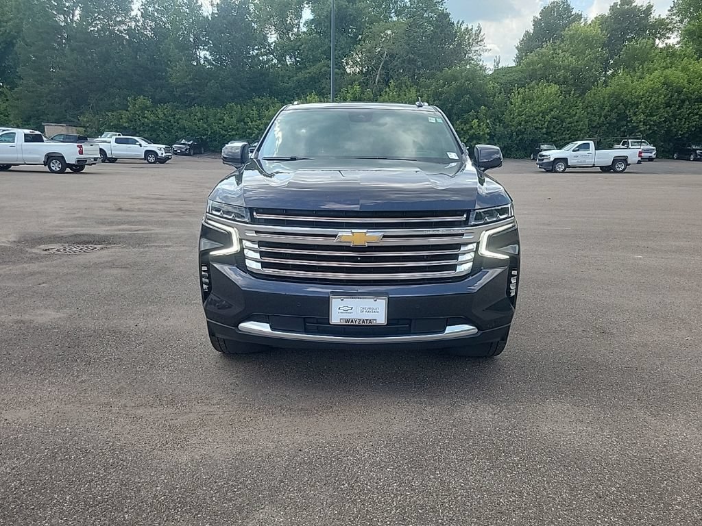 Used 2023 Chevrolet Suburban High Country AWD/4WD image 11