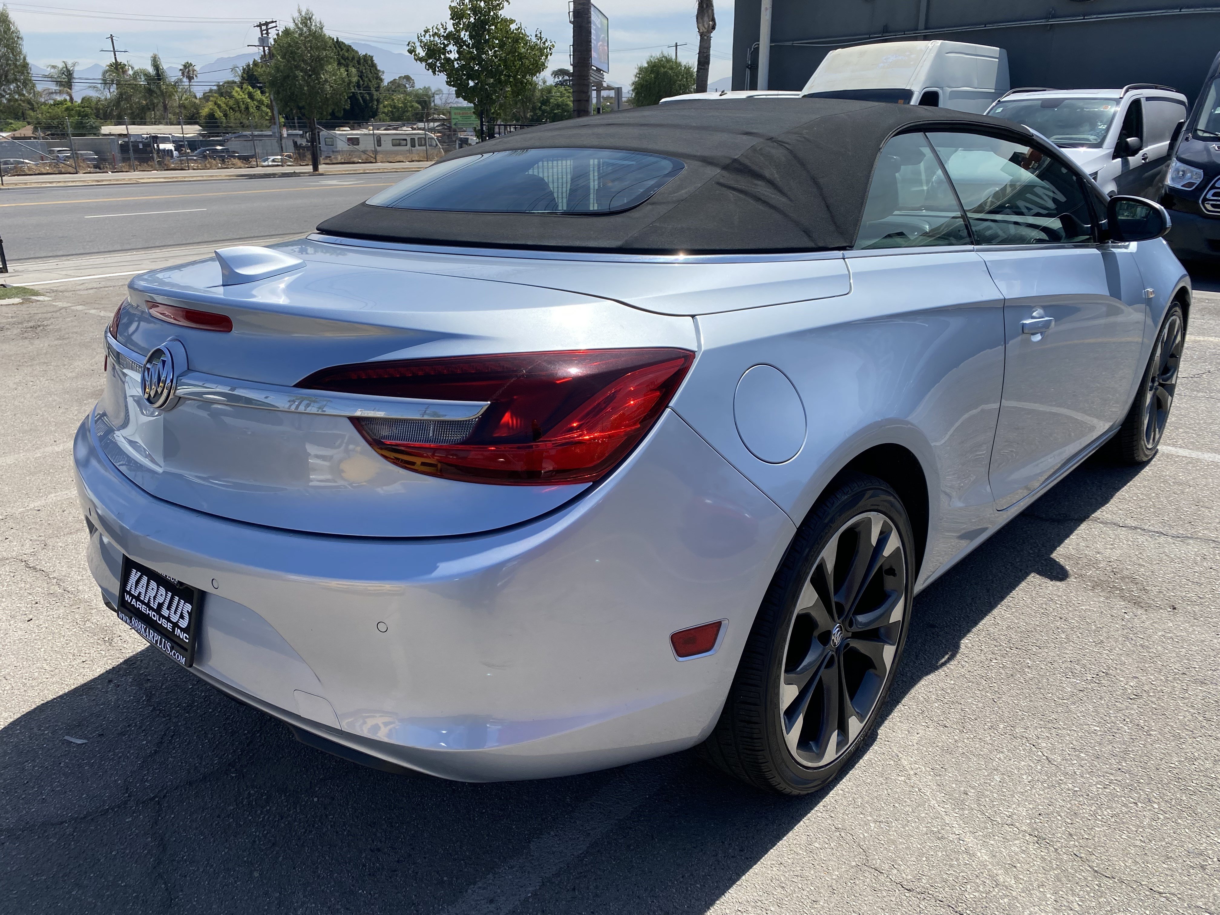 Used 2019 Buick Cascada Premium FWD image 9