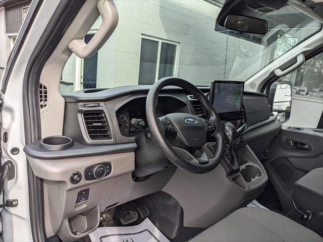 Used 2024 Ford Transit 350 XLT image 9