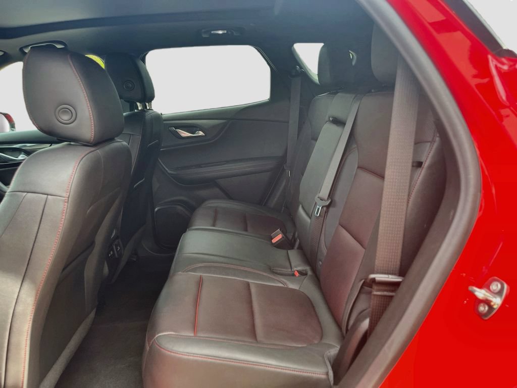 Used 2022 Chevrolet Blazer RS w/ Enhanced Convenience Package AWD/4WD image 26