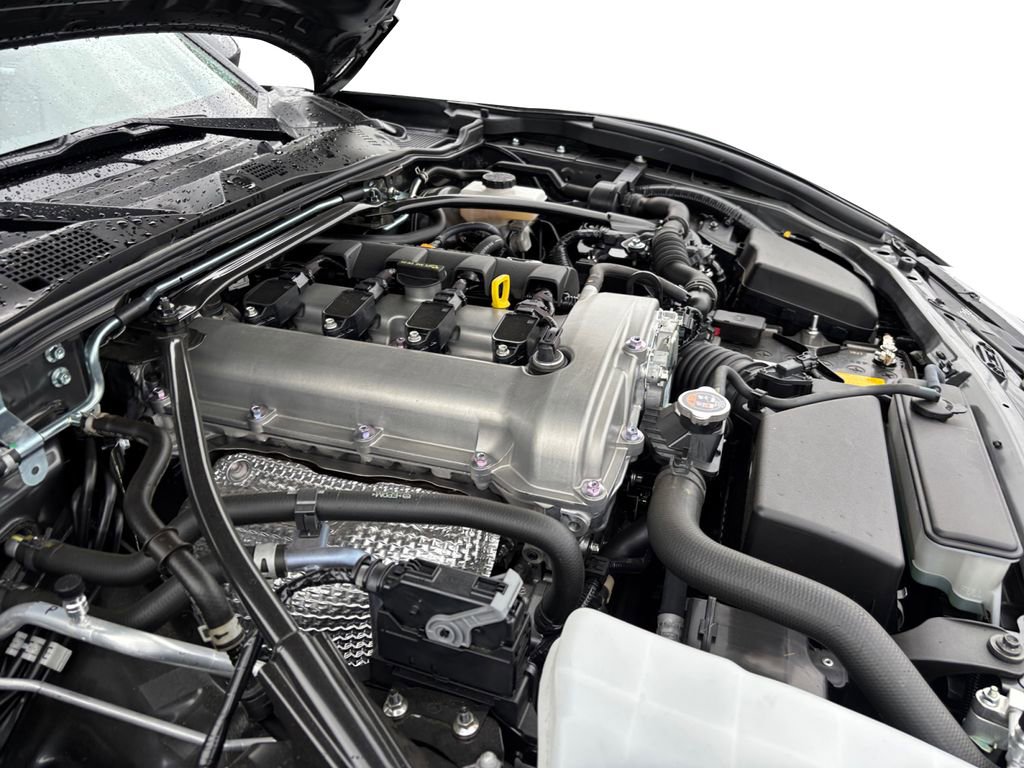 Used 2023 MAZDA MX-5 Miata Grand Touring RWD image 30